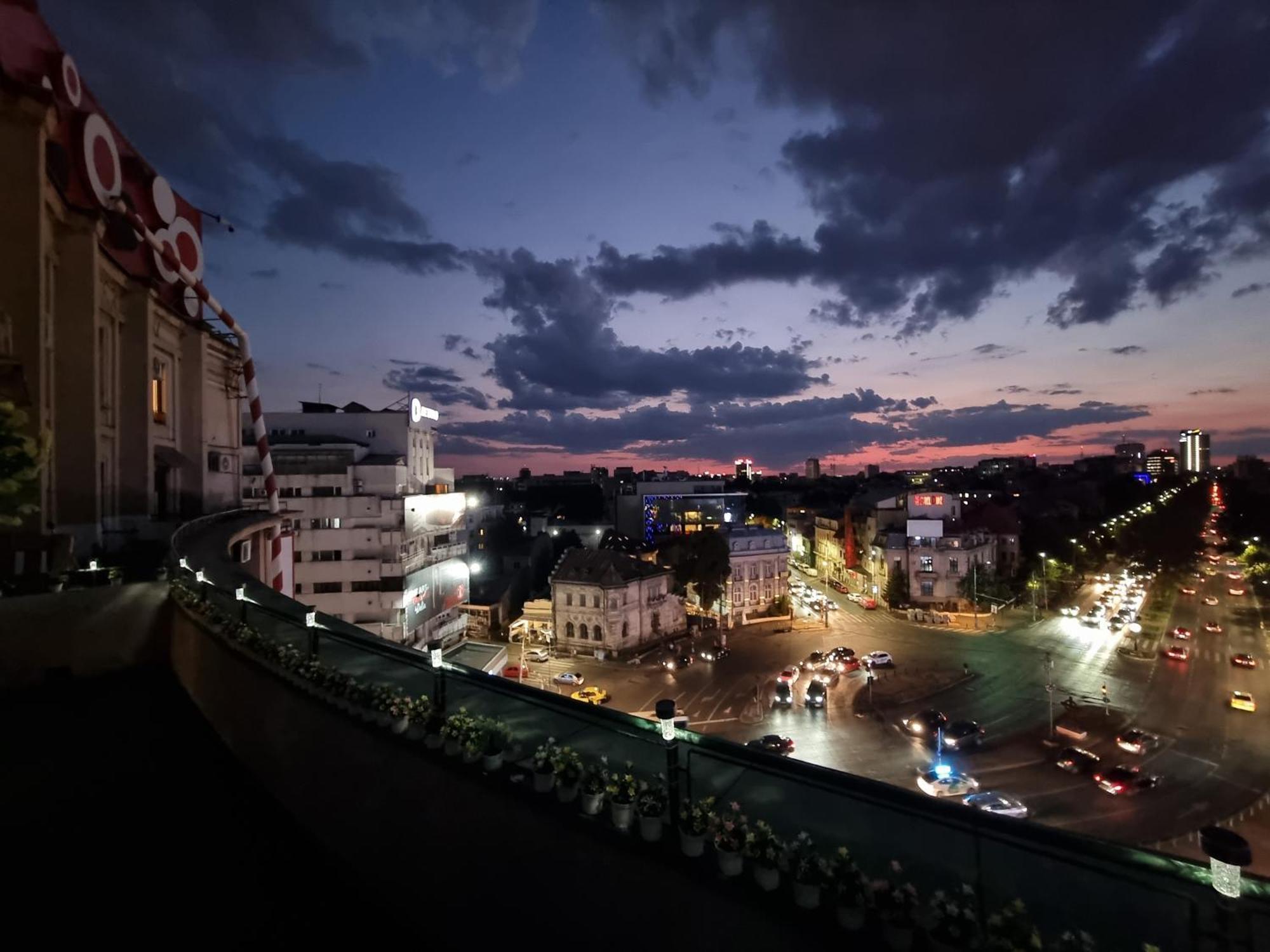 Golden Studio- Panoramic View With Terrace Bukareszt Zewnętrze zdjęcie
